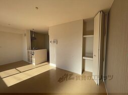 ヴェルドミール 2階1LDKのリビング/ダイニング