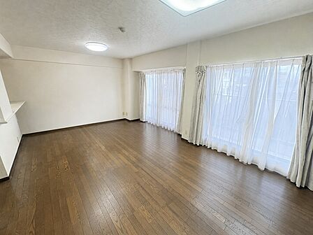 家具配置しやすく使いやすい間取りです♪