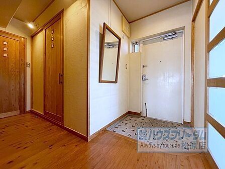 すっきりとした玄関まわり