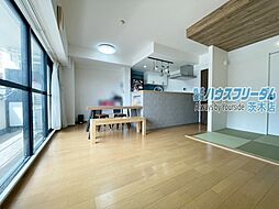 グランドシティダイアパレス吹田パークコート五番館 5Ｆ 2LDKのリビング/ダイニング