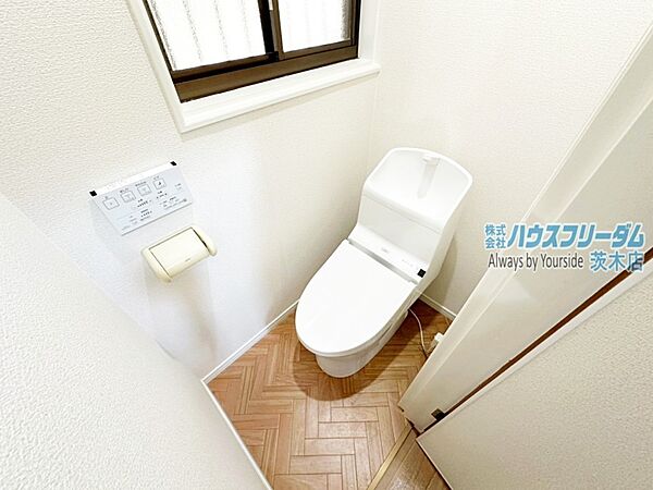 トイレを拡大表示