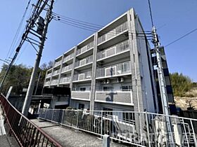 ウエストインヒルズ  ｜ 大阪府富田林市大字新堂（賃貸マンション3LDK・3階・65.34㎡） その1