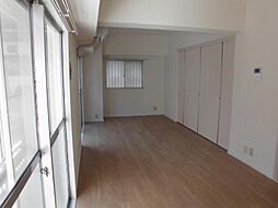 東京メトロ東西線 浦安駅 徒歩7分の賃貸マンション 1階1LDKのリビング/ダイニング