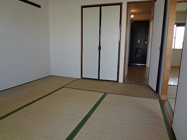 寝室