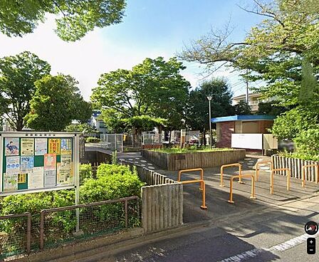 足立区栗原北公園 240m