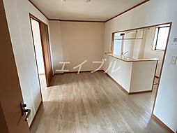 ブルトゥム 1階2LDKのリビング/ダイニング