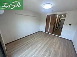 トムキャット103 1階1Kのリビング/ダイニング