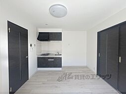 京阪本線 寝屋川市駅 徒歩8分の賃貸アパート 1階1LDKのリビング/ダイニング