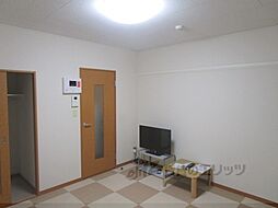 レオパレスエンブレム 202 2階1Kのリビング/ダイニング