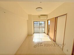 コンソラーレ 403 4階1LDKのリビング/ダイニング