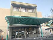 青樹会病院まで2400メートル