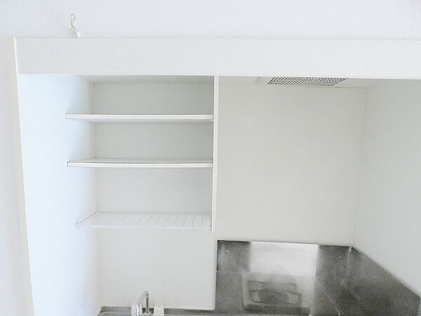 画像16:キッチン