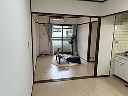 クレスト草津 3階1DKのリビング/ダイニング