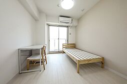 学生会館 ロイヤルジェルム高取駅前[食事付き] 8階1Kのリビング/ダイニング