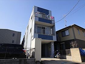 アンプルールフェールｓｔａｒ  ｜ 埼玉県川口市大字小谷場（賃貸マンション1K・2階・26.80㎡） その1