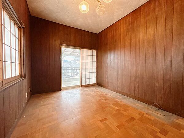 洋室を拡大表示