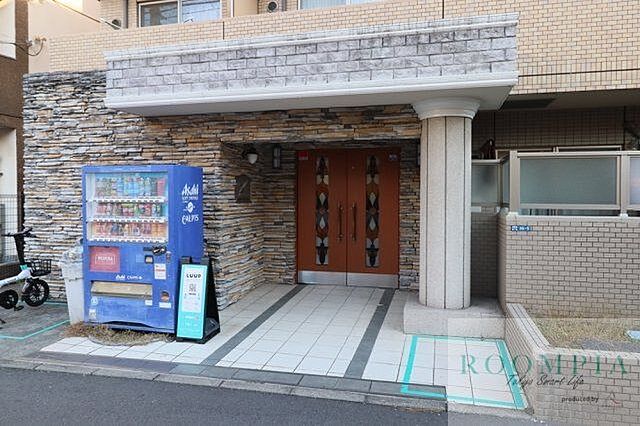 エントランス