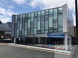 下北沢駅(京王 井の頭線) 徒歩9分。 650m