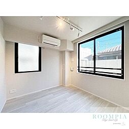 ラ・ペルラ下北沢 208 1階1LDKのリビング/ダイニング