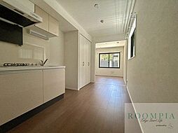 エルファーロ中野富士見町 205 2階1DKのリビング/ダイニング