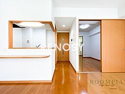 トゥールロワイヤル エルモア目黒 204 2階1LDKのリビング/ダイニング