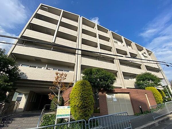 エターナル緑丘 ｜大阪府豊中市西緑丘３丁目(賃貸マンション1LDK・4階・45.62㎡)の写真 その1