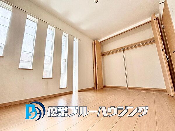 洋室を拡大表示