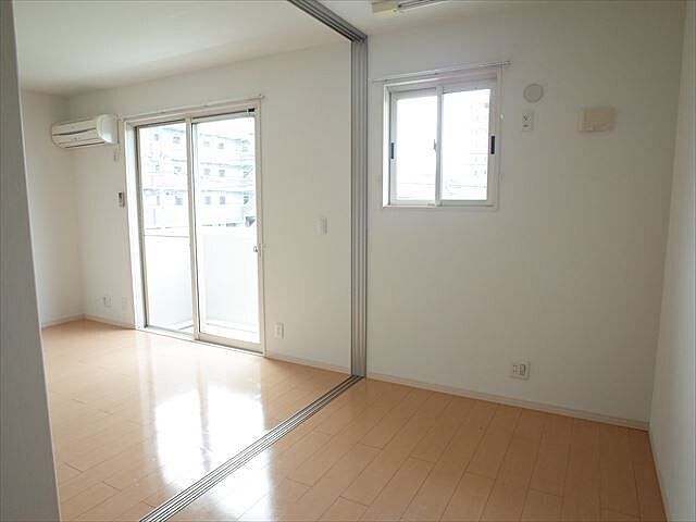 寝室