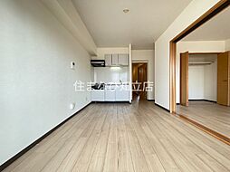 サルビア 2階2LDKのリビング/ダイニング