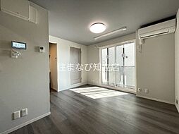 ボヌールB 201 2階1Kのリビング/ダイニング