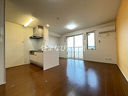 エムグランデ　A棟 202 2階1LDKのリビング/ダイニング