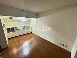 パレス箕輪 2階4DKのリビング/ダイニング