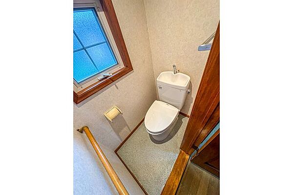 トイレを拡大表示