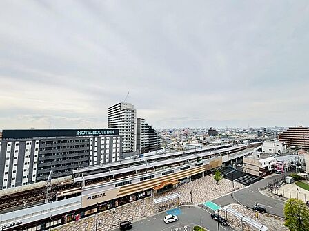高層階ならではの開放的な眺望をお楽しみいただけます。