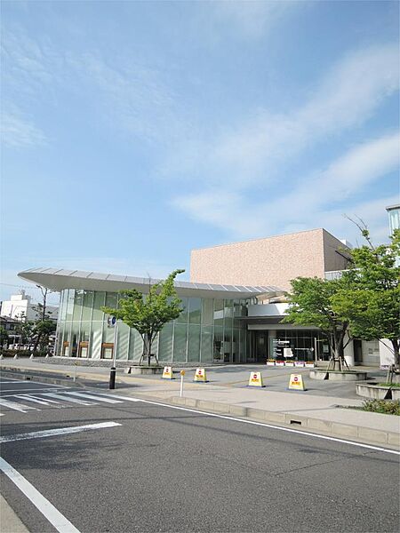 画像20:新潟市立中央図書館（469m）