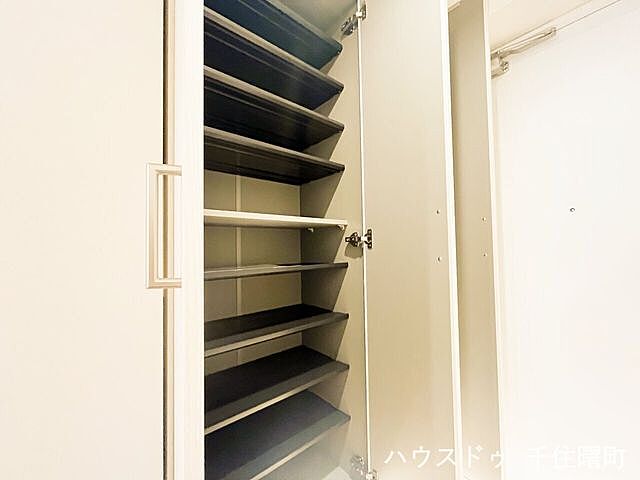 玄関 フェイム小岩レジデンスタワー 10階/-