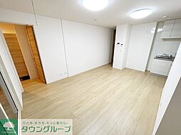 東武伊勢崎線 西新井駅 徒歩2分の賃貸アパート 1階2LDKのリビング/ダイニング