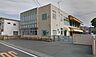 周辺：育英幼稚園 徒歩7分。幼稚園や保育園が整い、小さなお子さまの通園も安心。子育て世帯に嬉しい環境です。 500m