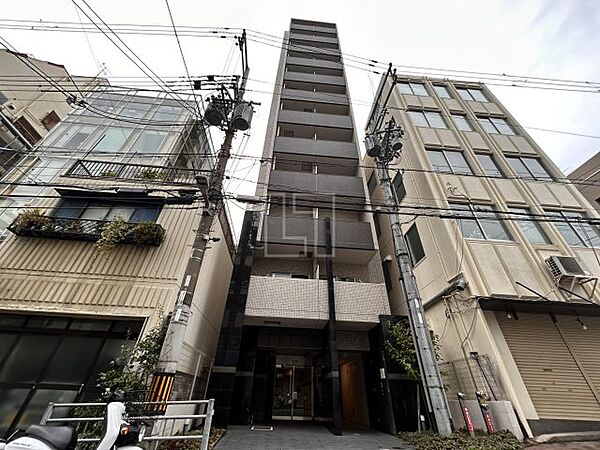 レジュールアッシュ大阪城WEST ｜大阪府大阪市中央区南新町2丁目(賃貸マンション1K・2階・23.84㎡)の写真 その1