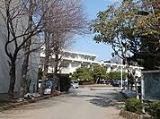 小中台中学校 1050m