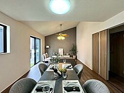 リビング/ダイニングの画像