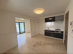 JR山陰本線 亀岡駅 徒歩5分の賃貸マンション 3階1LDKのリビング/ダイニング