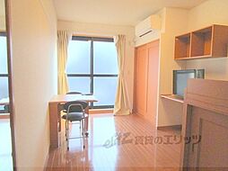 レオパレス華 1階1Kのリビング/ダイニング