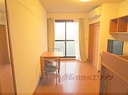 レオパレススペーシアII 1階1Kのリビング/ダイニング