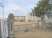 大正小学校まで1700メートル