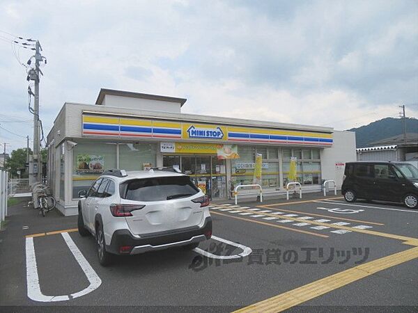 画像18:ミニストップ　与謝野町岩滝店まで500メートル