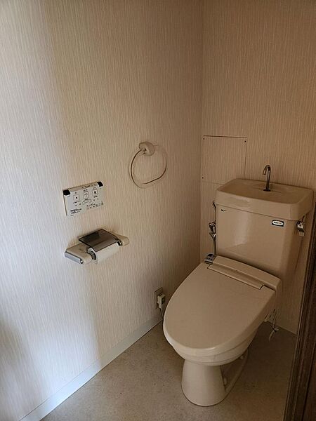 トイレを拡大表示