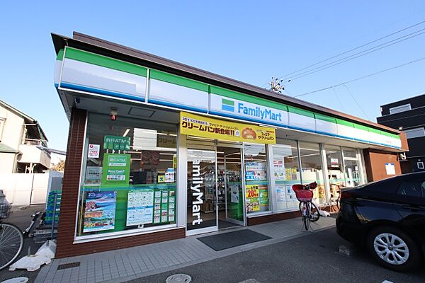 画像11:ファミリーマート　名古屋塩付通店