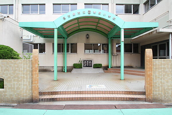 画像7:名古屋市立春岡小学校
