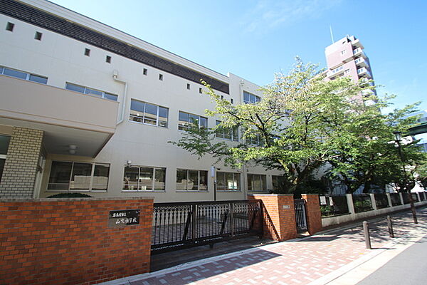 画像14:名古屋市立山吹小学校